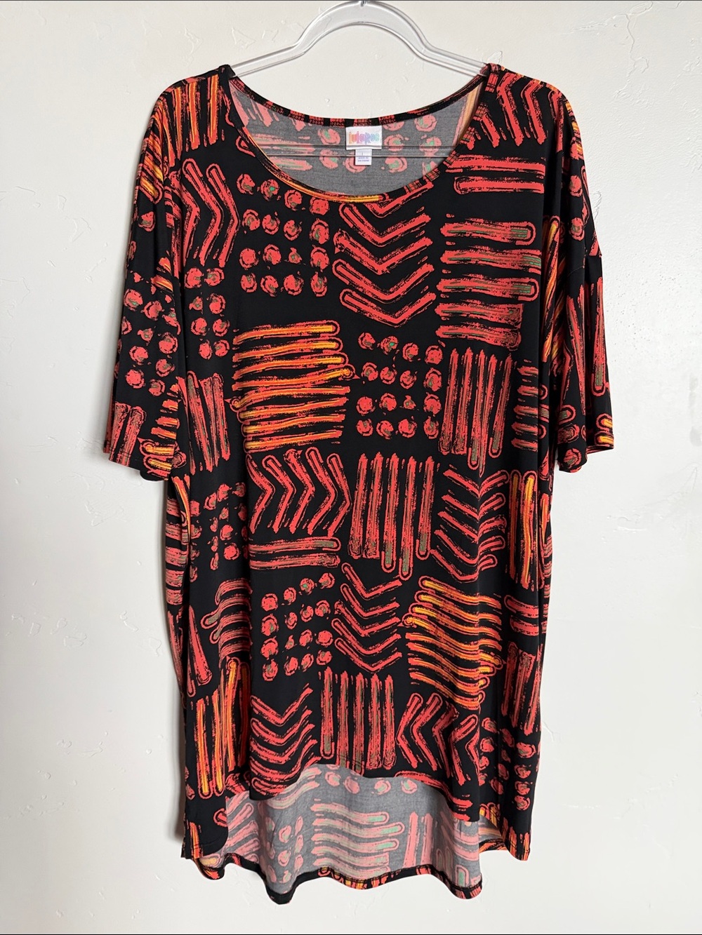 LuLaRoe Black High Low Mini Dress or Tunic with Red & Orange Graphic Tribal Prin